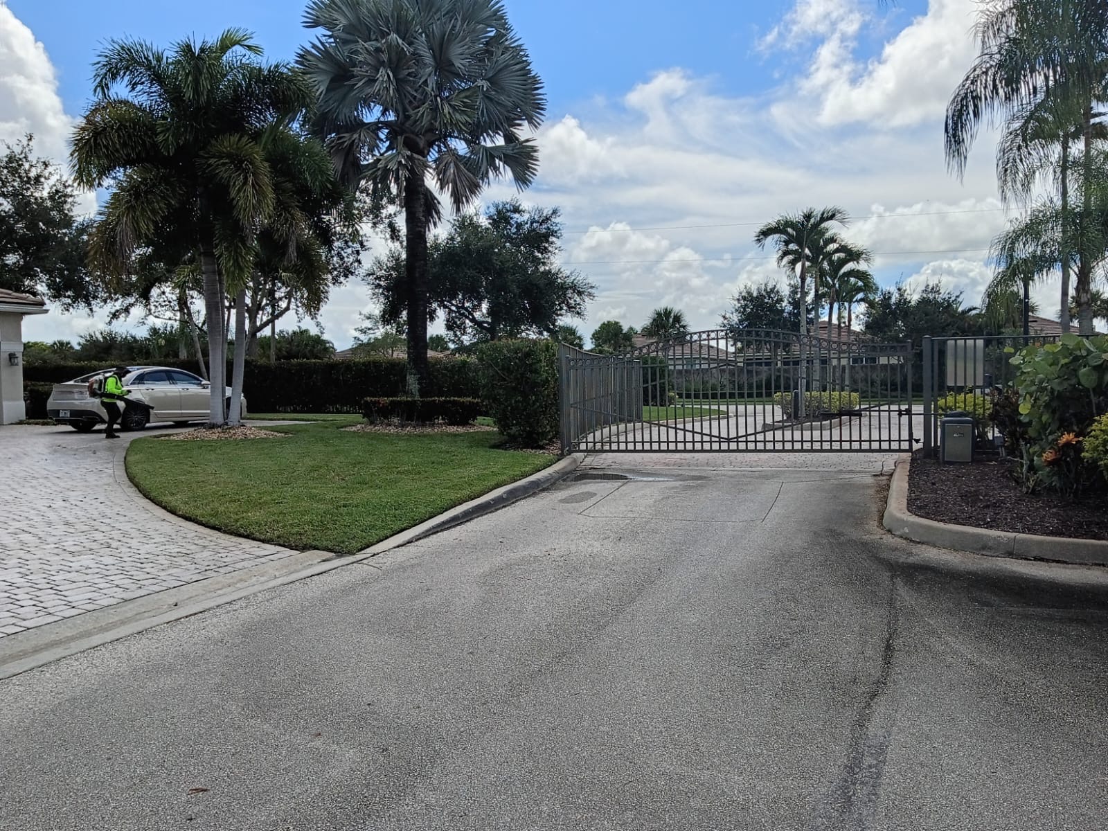 Recent landscaping project by Pelletier's Lawn Landscape Inc. — project photo 11