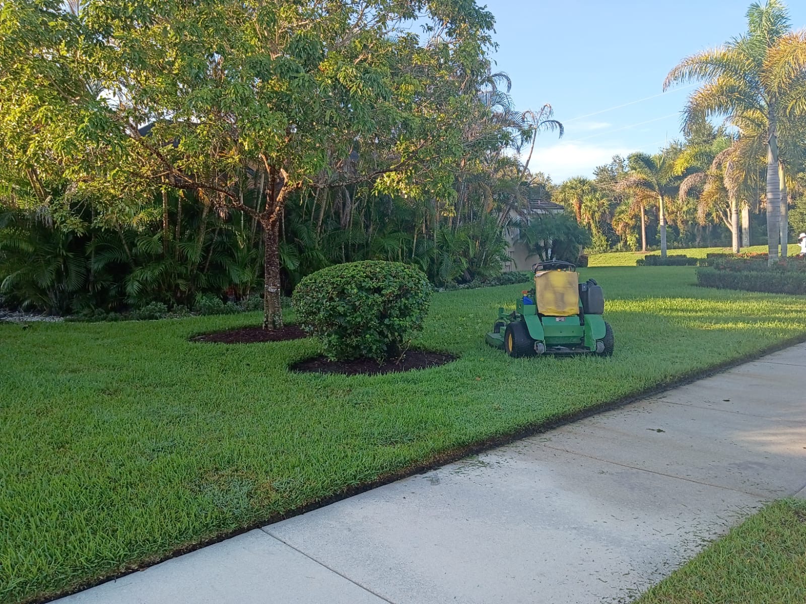 Recent landscaping project by Pelletier's Lawn Landscape Inc. — project photo 10